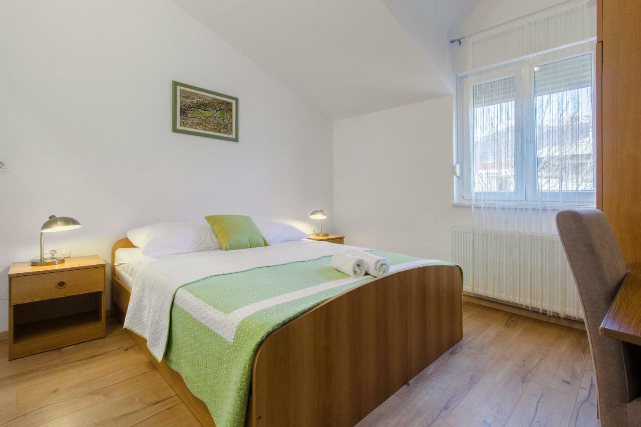 Apartmani Skelin***/**** Kaštela Εξωτερικό φωτογραφία