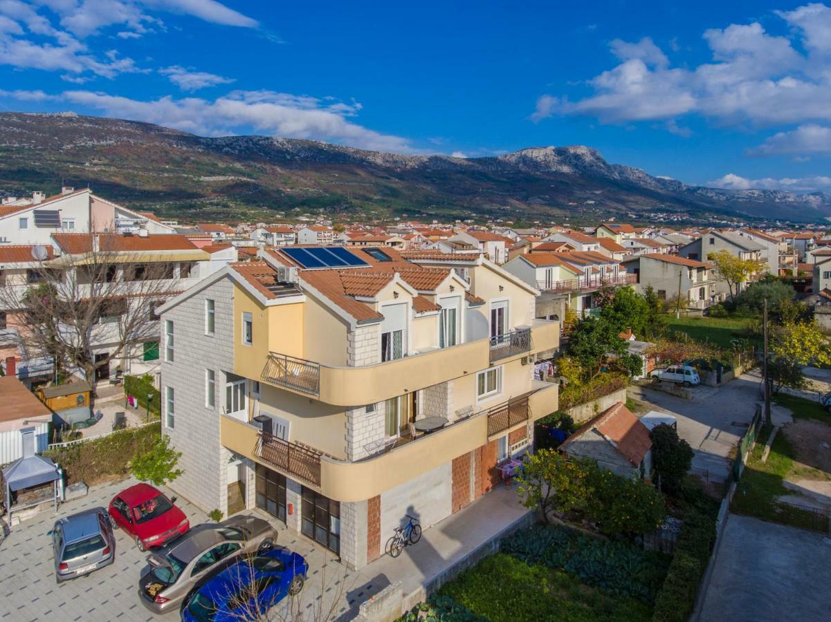 Apartmani Skelin***/**** Kaštela Εξωτερικό φωτογραφία