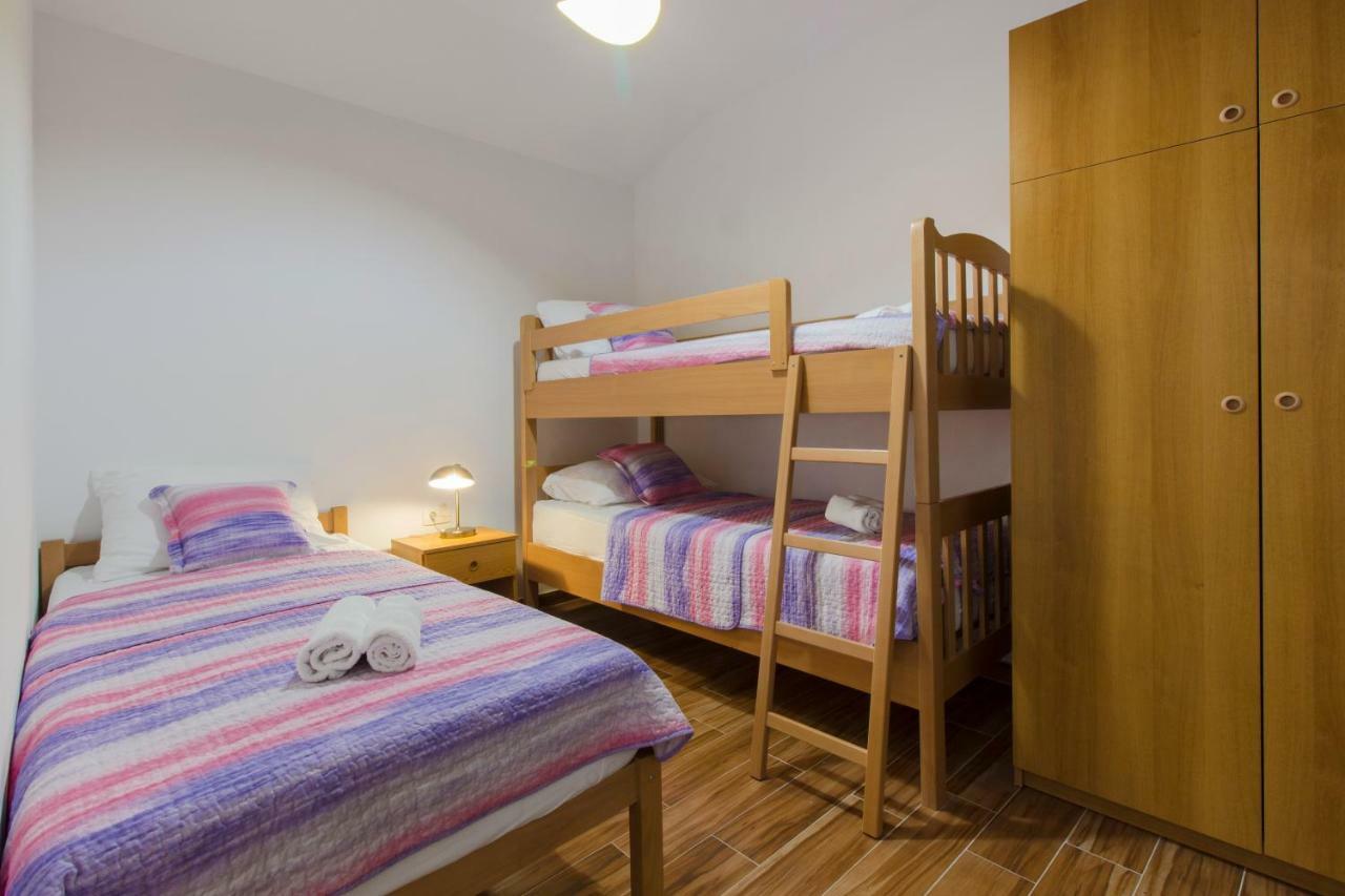 Apartmani Skelin***/**** Kaštela Εξωτερικό φωτογραφία